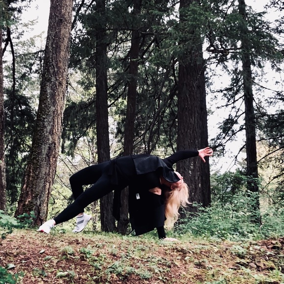 Meet your Posher, Rebecca - Picture 11 of 16